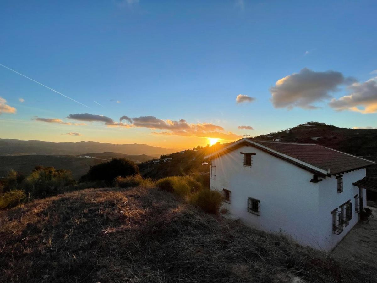 Casa Kisi Cottage, Rural Boutique Bed & Breakfast Colmenar Dış mekan fotoğraf